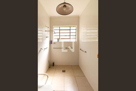 Casa à venda com 540m², 8 quartos e 3 vagas Casa à venda com 540m², 8 quartos e 3 vagasBanheiro