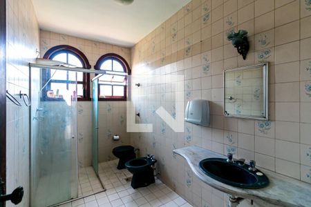 Casa à venda com 540m², 8 quartos e 3 vagas Casa à venda com 540m², 8 quartos e 3 vagasBanheiro