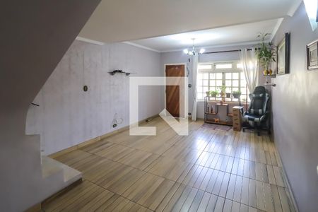 Sala de casa à venda com 3 quartos, 167m² em Vila Gumercindo, São Paulo