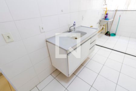 Apartamento para alugar com 45m², 2 quartos e 1 vaga Apartamento para alugar com 45m², 2 quartos e 1 vagaCozinha e Área de Serviço