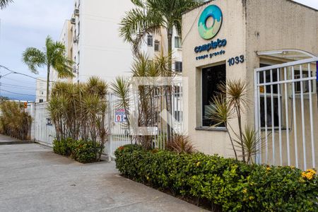 Apartamento para alugar com 45m², 2 quartos e 1 vaga Apartamento para alugar com 45m², 2 quartos e 1 vagaFachada e portaria