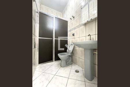 Banheiro de casa para alugar com 1 quarto, 37m² em Lajeado, São Paulo