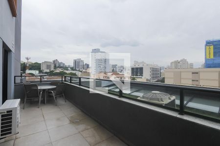 Varanda de apartamento para alugar com 1 quarto, 57m² em São João, Porto Alegre
