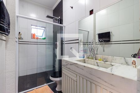 Casa à venda com 320m², 3 quartos e 2 vagas Casa à venda com 320m², 3 quartos e 2 vagasBanheiro - Suíte