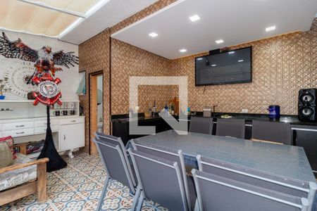 Casa à venda com 320m², 3 quartos e 2 vagas Casa à venda com 320m², 3 quartos e 2 vagasEspaço Gourmet