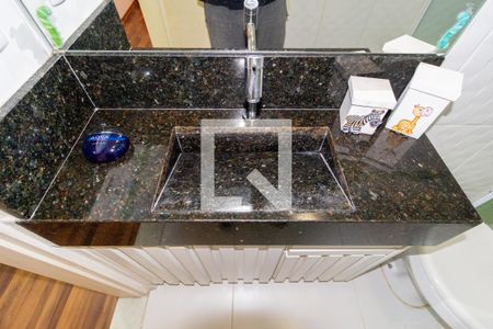 Casa à venda com 320m², 3 quartos e 2 vagas Casa à venda com 320m², 3 quartos e 2 vagasDetalhe Banheiro - Social