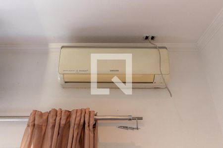 Casa à venda com 320m², 3 quartos e 2 vagas Casa à venda com 320m², 3 quartos e 2 vagasDetalhe Quarto 3 -Suíte