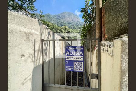 Apartamento à venda com 35m², 1 quarto e sem vagaFachada e Placa