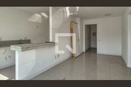 Sala de apartamento à venda com 2 quartos, 79m² em Barra da Tijuca, Rio de Janeiro