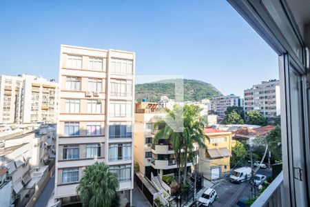 Sala principal vista da janela de apartamento à venda com 4 quartos, 320m² em Humaitá, Rio de Janeiro