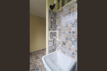 Apartamento para alugar com 50m², 2 quartos e 1 vaga Apartamento para alugar com 50m², 2 quartos e 1 vagaCozinha e Área de Serviço