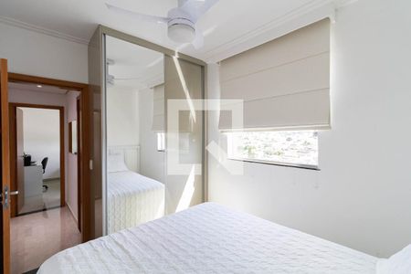 Apartamento à venda com 101m², 3 quartos e 1 vaga Apartamento à venda com 101m², 3 quartos e 1 vagaQuarto 2