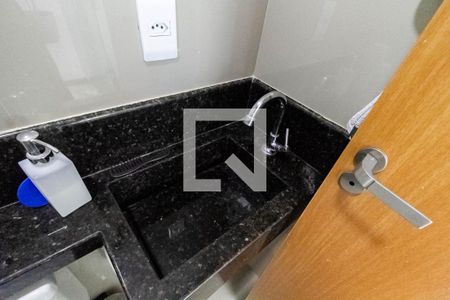 Apartamento à venda com 101m², 3 quartos e 1 vaga Apartamento à venda com 101m², 3 quartos e 1 vagaCobertura - Banheiro social 2