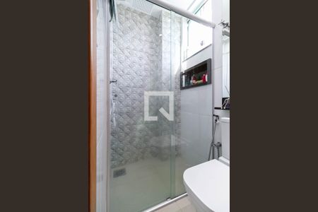 Apartamento à venda com 101m², 3 quartos e 1 vaga Apartamento à venda com 101m², 3 quartos e 1 vagaBanheiro social 1