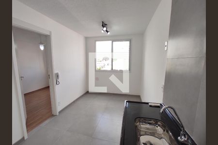 Sala / Cozinha de apartamento para alugar com 1 quarto, 24m² em Água Branca, São Paulo