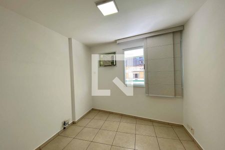 Quarto 1 de apartamento para alugar com 3 quartos, 118m² em Botafogo, Rio de Janeiro