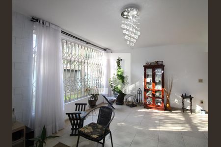 Sala de casa para alugar com 6 quartos, 307m² em Jardim Guanca, São Paulo