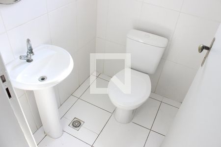 Lavabo de casa para alugar com 3 quartos, 125m² em Vila Cascatinha, São Vicente