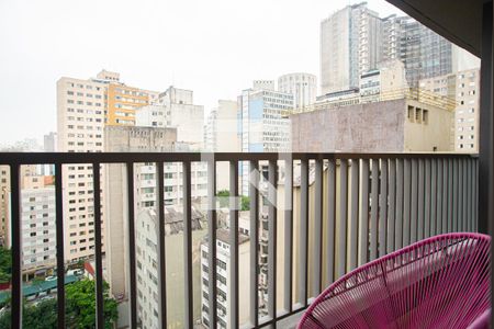 Varanda da Sala/Quarto de kitnet/studio para alugar com 1 quarto, 24m² em Consolação, São Paulo