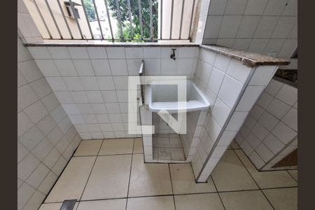 Apartamento à venda com 60m², 2 quartos e 1 vagaÁrea de Serviço