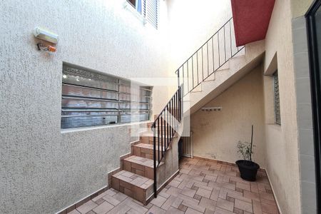 Casa à venda com 105m², 2 quartos e 2 vagasQuintal