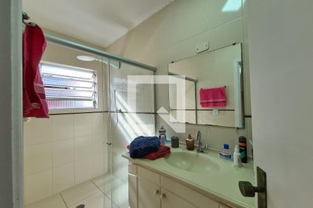 Banheiro da Suíte de casa à venda com 2 quartos, 105m² em Jardim Piqueroby, São Paulo