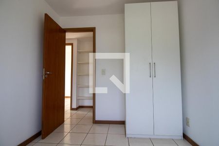 Quarto 1 de apartamento para alugar com 3 quartos, 70m² em Jacarepaguá, Rio de Janeiro
