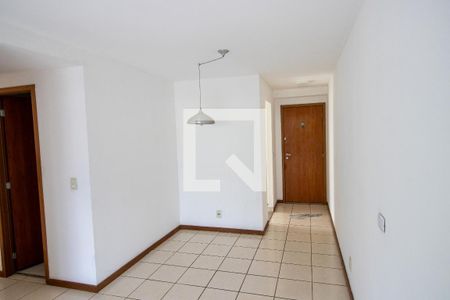 Sala de apartamento para alugar com 3 quartos, 70m² em Jacarepaguá, Rio de Janeiro