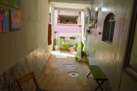 Casa de condomínio para alugar com 90m², 3 quartos e 2 vagasVaranda