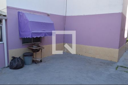 Casa de condomínio para alugar com 90m², 3 quartos e 2 vagasQuintal