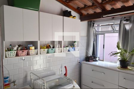 Casa de condomínio para alugar com 90m², 3 quartos e 2 vagasÁrea de Serviço