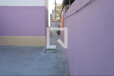 Casa de condomínio para alugar com 90m², 3 quartos e 2 vagasQuintal