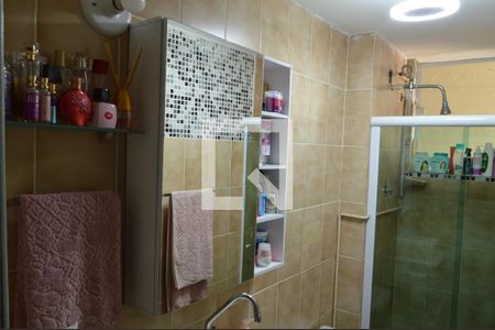 Casa de condomínio para alugar com 90m², 3 quartos e 2 vagasBanheiro