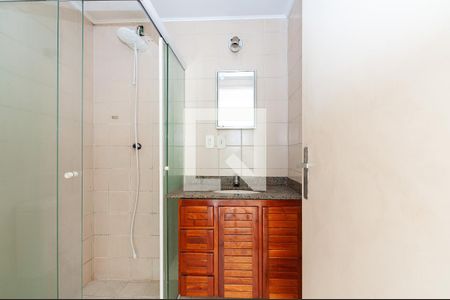 Banheiro  de apartamento à venda com 1 quarto, 40m² em Perdizes, São Paulo