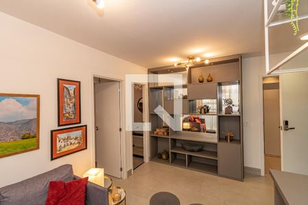 Sala de Estar de apartamento para alugar com 1 quarto, 40m² em Cambuí, Campinas