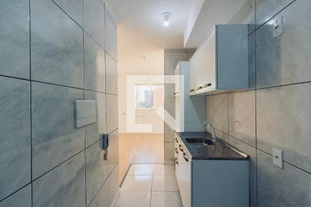 Cozinha de apartamento para alugar com 1 quarto, 58m² em Rubem Berta, Porto Alegre