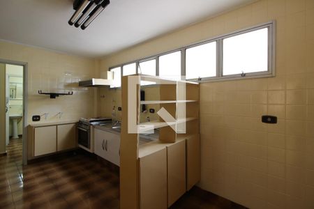 Cozinha de apartamento à venda com 2 quartos, 61m² em Vila Pompéia, São Paulo