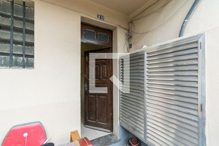 Apartamento para alugar com 65m², 2 quartos e 1 vaga Apartamento para alugar com 65m², 2 quartos e 1 vagaÁrea comum - Entrada do Imóvel