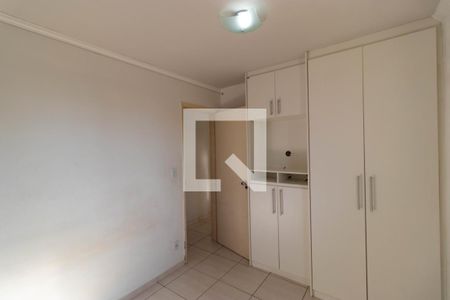 Apartamento para alugar com 54m², 3 quartos e 1 vaga Apartamento para alugar com 54m², 3 quartos e 1 vagaQuarto 02