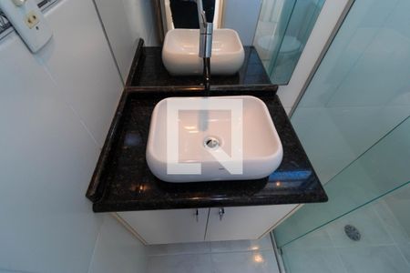 Apartamento para alugar com 54m², 3 quartos e 1 vaga Apartamento para alugar com 54m², 3 quartos e 1 vagaBanheiro