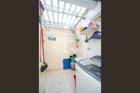 Casa de condomínio para alugar com 90m², 2 quartos e 2 vagas Casa de condomínio para alugar com 90m², 2 quartos e 2 vagasÁrea de serviço