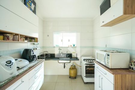 Casa de condomínio para alugar com 90m², 2 quartos e 2 vagas Casa de condomínio para alugar com 90m², 2 quartos e 2 vagasCozinha