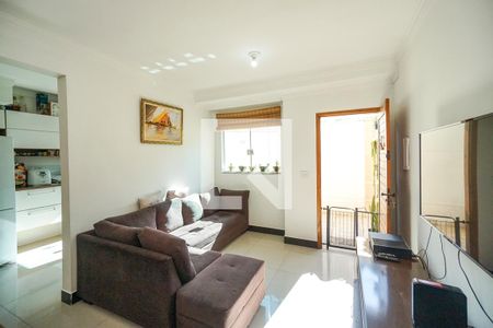 Sala de casa de condomínio para alugar com 2 quartos, 90m² em Vila Matilde, São Paulo