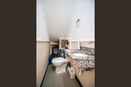 Lavabo de casa de condomínio para alugar com 2 quartos, 90m² em Vila Matilde, São Paulo