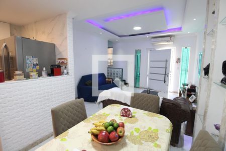 Sala de casa à venda com 3 quartos, 220m² em Méier, Rio de Janeiro