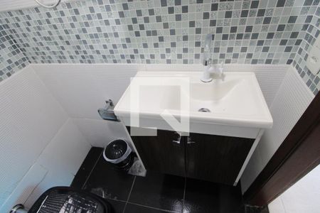 Casa à venda com 220m², 3 quartos e 2 vagasBanheiro do terraço