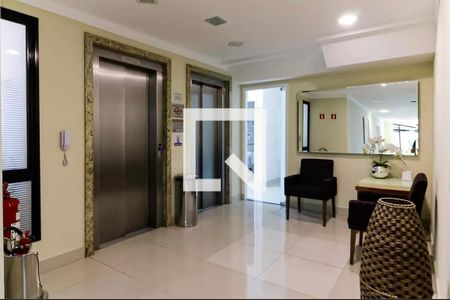 Apartamento à venda com 60m², 2 quartos e 2 vagasHall de entrada