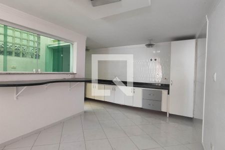 Casa para alugar com 216m², 4 quartos e 5 vagasCozinha