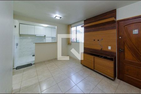 Sala de apartamento para alugar com 2 quartos, 51m² em Palmeiras, Belo Horizonte