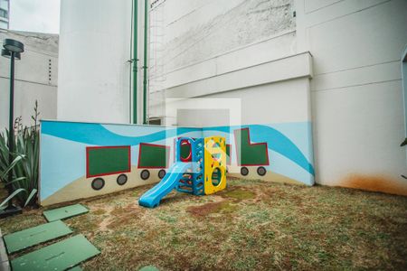 Apartamento à venda com 36m², 2 quartos e sem vagaÁrea Comum - Playground